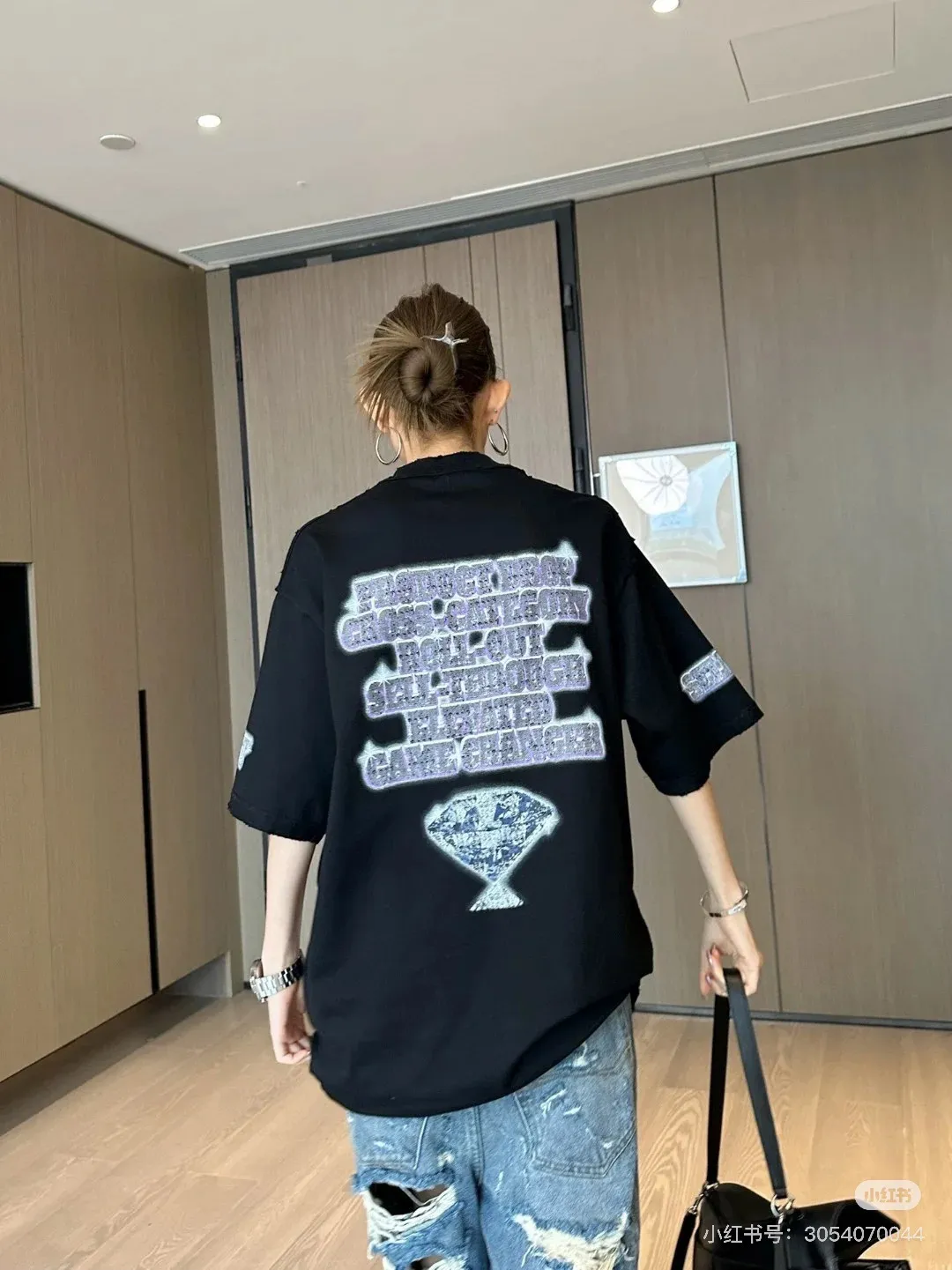 # Balenciaga/ # T Same Style